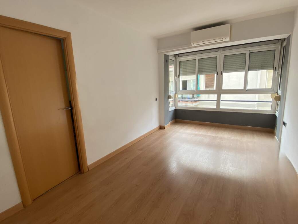 SALON 11